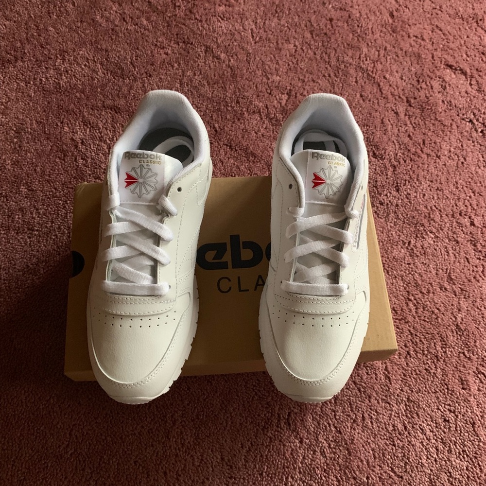 Classic White Reebox